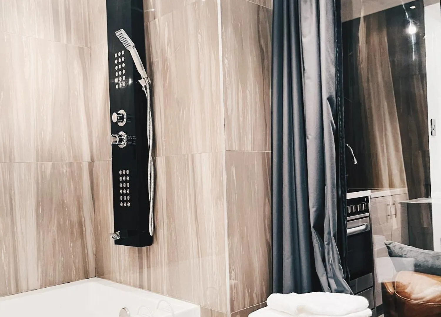 Hotel Kutuma Montreal